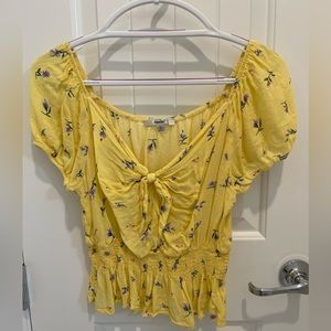 Women crop top blouse size L